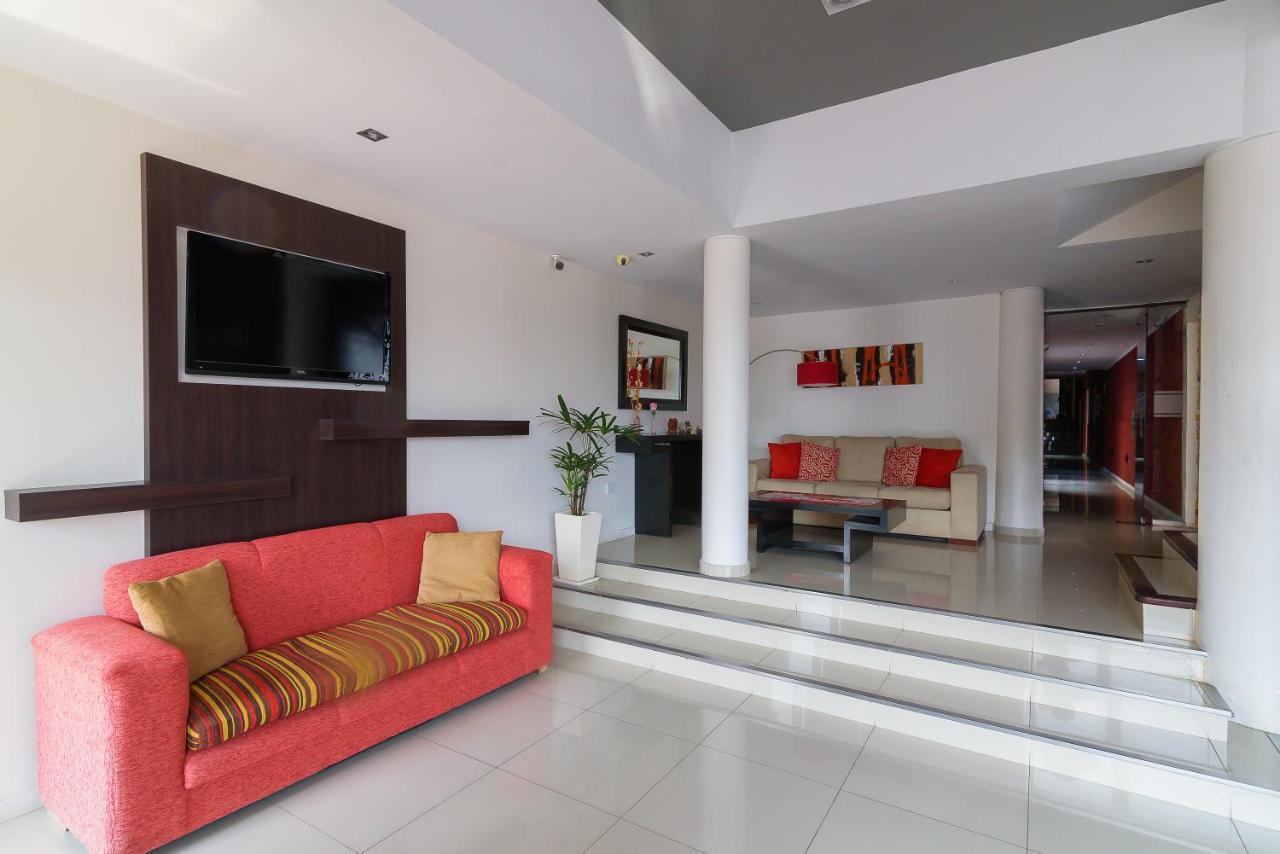 פאראנה Hotel Coe Vera מראה חיצוני תמונה